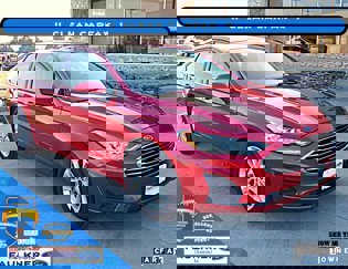 Used 2020 Ford Fusion SE image 1