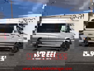 Used 2015 Mercedes-Benz Sprinter 2500 image 1