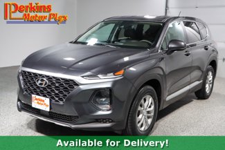 Used 2020 Hyundai Santa Fe SE image 1