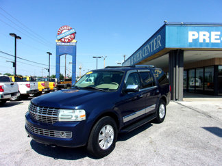 Used 2007 Lincoln Navigator 2WD image 1
