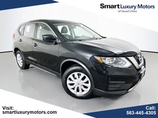Used 2017 Nissan Rogue S image 1