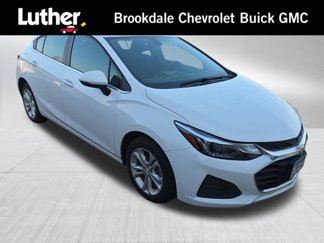 Used 2019 Chevrolet Cruze LT image 1