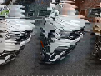 Used 2023 Volkswagen Tiguan S image 1