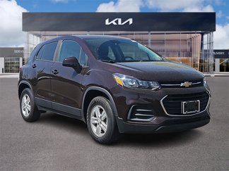 Used 2021 Chevrolet Trax LS w/ Tint and Cruise Package image 1