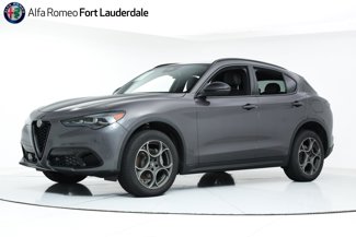 New 2025 Alfa Romeo Stelvio Sprint image 1