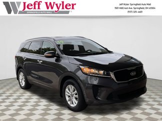 Used 2019 Kia Sorento LX w/ LX Convenience Package video 1