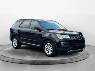 Used 2016 Ford Explorer XLT w/ Equipment Group 202A image 1