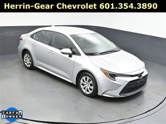 Used 2024 Toyota Corolla LE image 1
