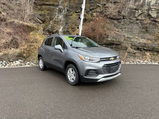 Used 2019 Chevrolet Trax LT w/ LT Convenience Package image 1