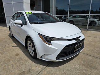Certified 2024 Toyota Corolla LE image 1
