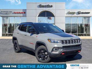 New 2023 Jeep Compass Trailhawk w/ Trailhawk Convenience Group image 1