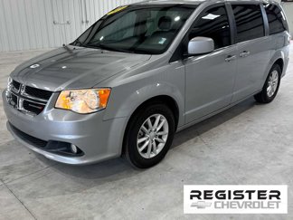 Used 2019 Dodge Grand Caravan SXT image 1