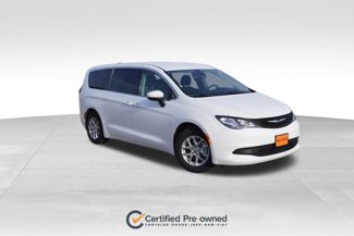 Certified 2022 Chrysler Voyager LX image 1