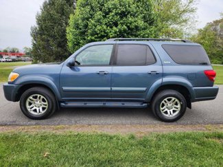Used 2005 Toyota Sequoia SR5 image 1