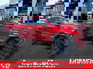 New 2025 GMC Canyon Elevation w/ Convenience Package image 1