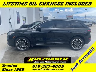 Used 2020 Lincoln Corsair Reserve image 1