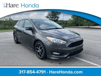 Used 2015 Ford Focus SE w/ SE Sport Package image 1