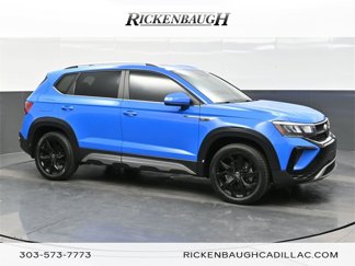 Used 2022 Volkswagen Taos SE image 1