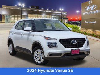 Certified 2024 Hyundai Venue SE image 1
