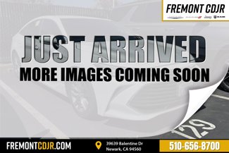 Used 2019 Toyota Avalon XLE image 1
