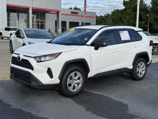 Used 2020 Toyota RAV4 LE image 1