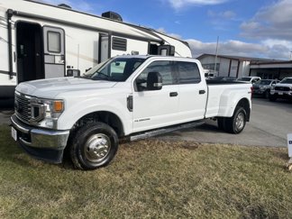 Used 2022 Ford F350 4x4 Crew Cab DRW Super Duty image 1
