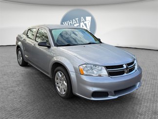 Used 2013 Dodge Avenger SE image 1