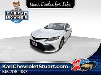 Used 2023 Toyota Camry LE image 1