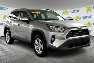 Used 2019 Toyota RAV4 XLE image 1