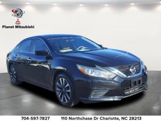 Used 2017 Nissan Altima 2.5 SV image 1