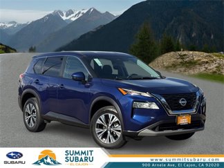 Used 2022 Nissan Rogue SV image 1