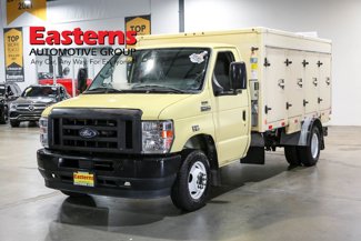 Used 2022 Ford E-450 and Econoline 450 Super Duty image 1