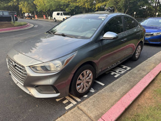 Used 2020 Hyundai Accent SE image 1