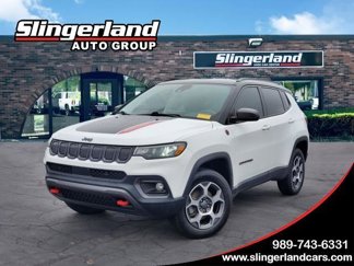 Used 2022 Jeep Compass Trailhawk w/ Trailhawk Convenience Group image 1