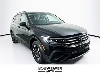 Used 2022 Volkswagen Tiguan S image 1