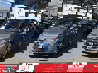 Certified 2022 Toyota Corolla LE image 1