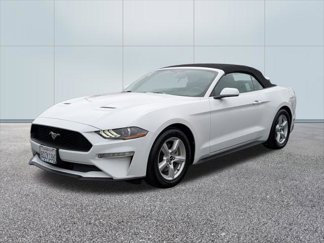 Used 2018 Ford Mustang Convertible image 1