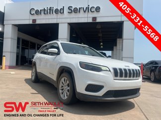 Used 2020 Jeep Cherokee Latitude image 1