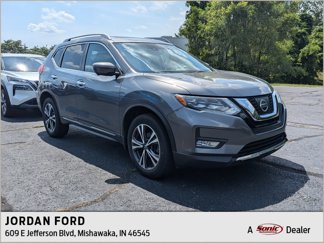 Used 2017 Nissan Rogue SL image 1
