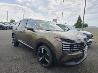 New 2025 Nissan Kicks SR w/ SR Premium Package image 1