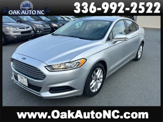 Used 2014 Ford Fusion SE image 1