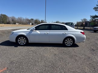 Used 2006 Toyota Avalon XLS image 1