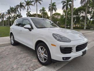 Used 2016 Porsche Cayenne image 1