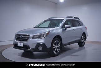 Used 2019 Subaru Outback 2.5i Limited image 1