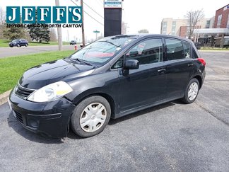 Used 2011 Nissan Versa 1.8 S image 1