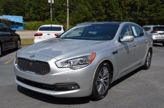 Used 2017 Kia K900 Premium image 1