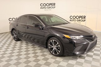 Used 2019 Toyota Camry SE image 1