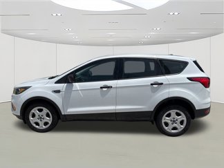 Used 2019 Ford Escape S image 1