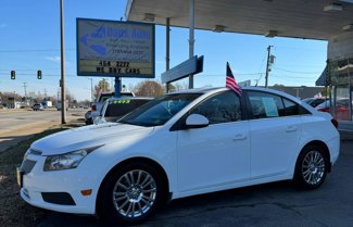 Used 2014 Chevrolet Cruze Eco image 1