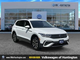 Certified 2024 Volkswagen Tiguan S image 1